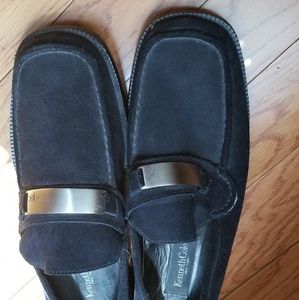 Kenneth Cole navy blue suede shoes